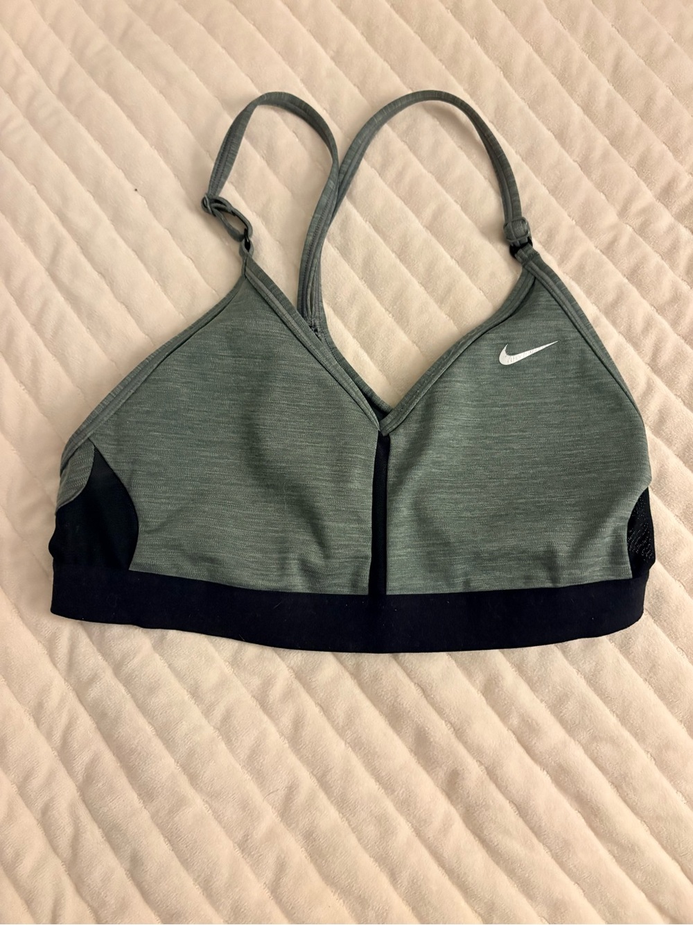 Nike Women's Sports Bra - S